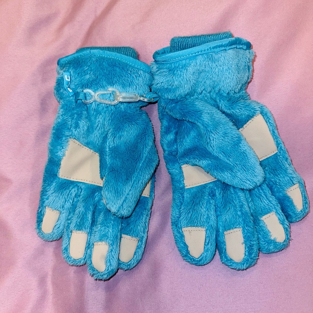 PLC Girls Warm Gloves Cold Weather Accesories Bin 2